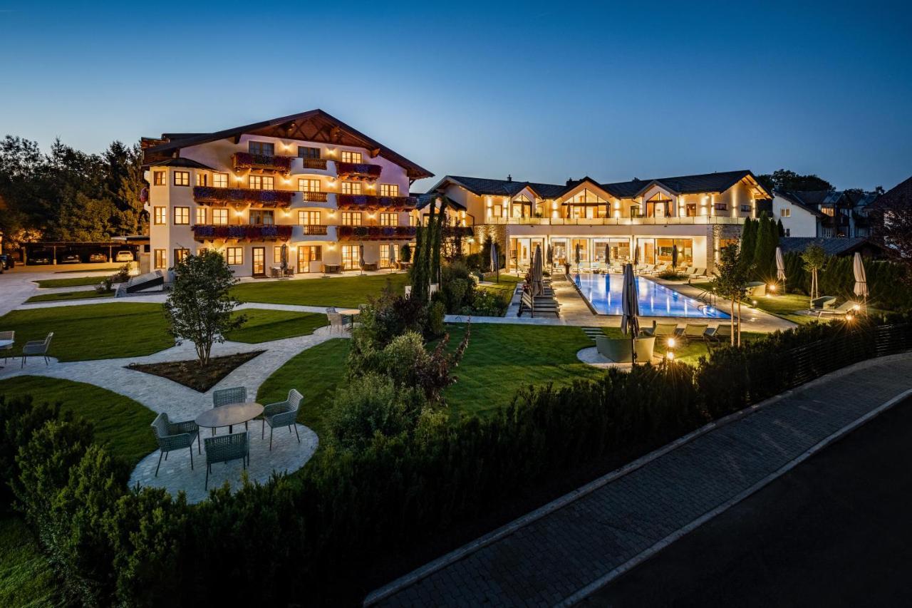 Hotel Gruenauerhof Wals-Siezenheim Exterior photo